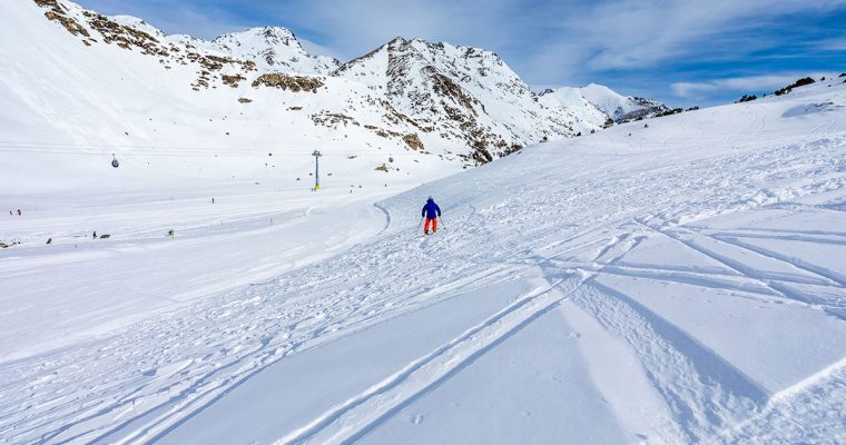 6-raisons-de-choisir-un-hotel-au-pied-des-pistes-skiables-près-des-Deux-Alpes